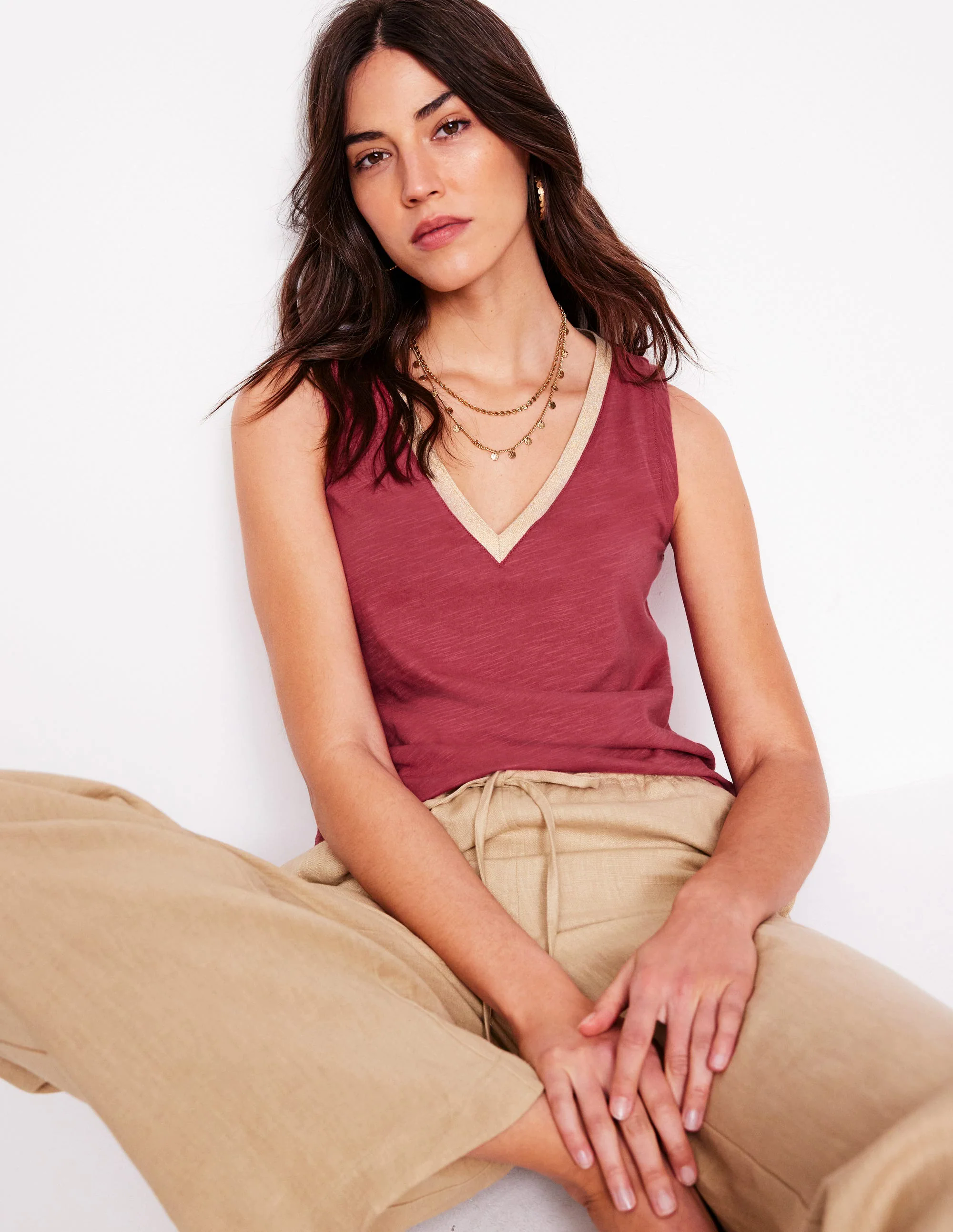 Metallic Trim V Neck Vest-Terracotta Red