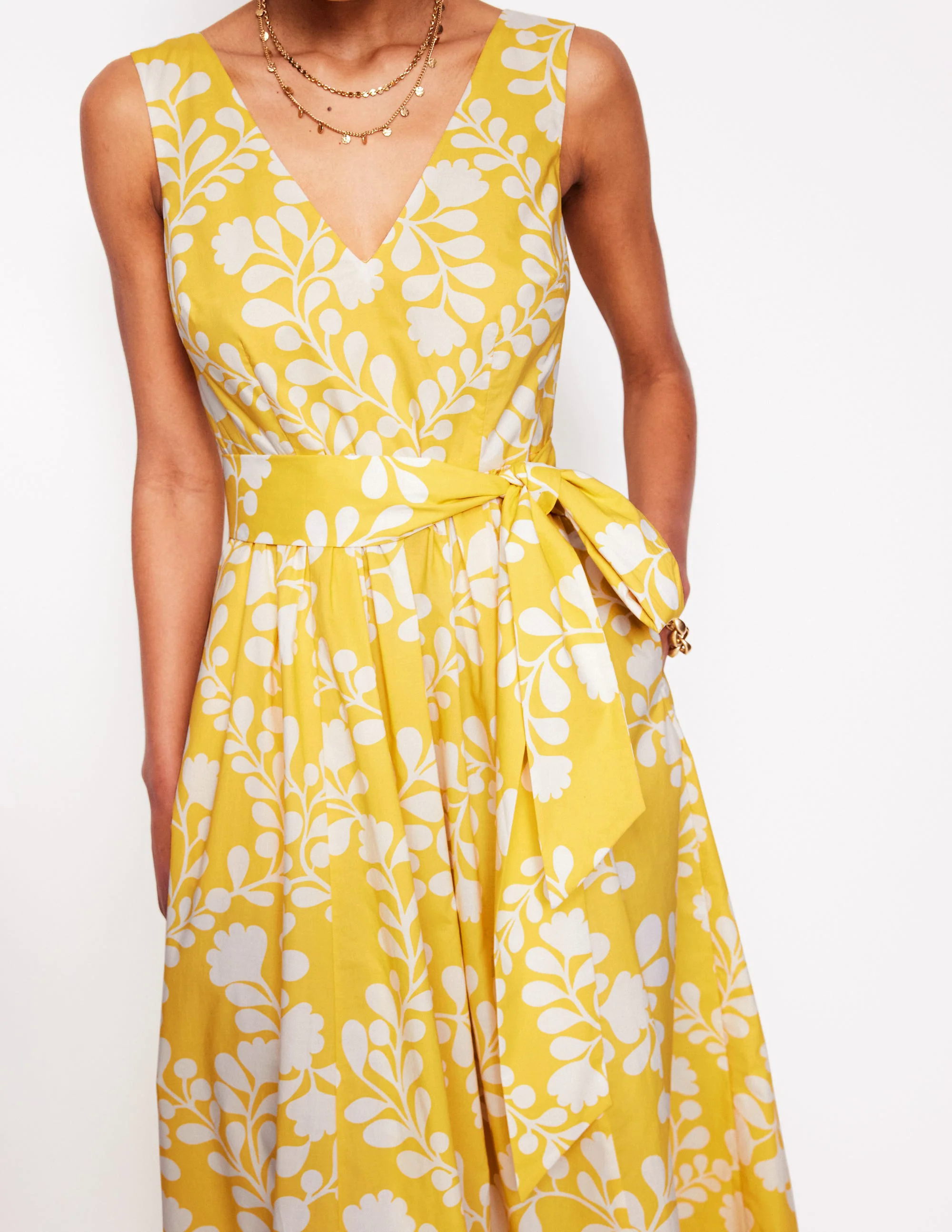 V-Neck Belted Flare Dress-Yellow, Vine Silhouette