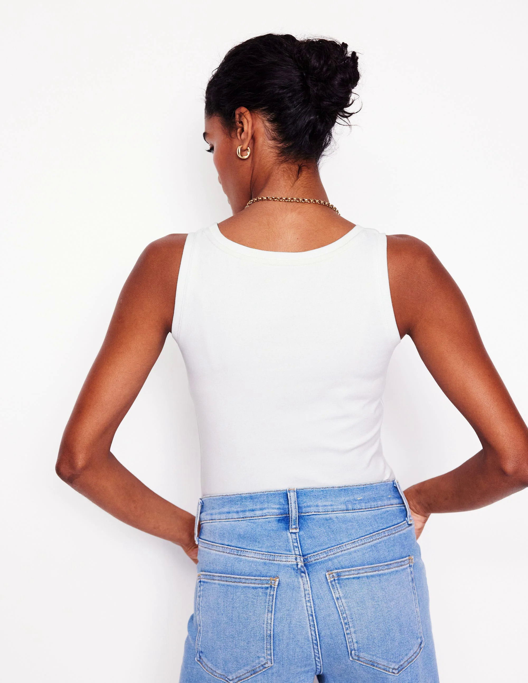 Essential Scoop-Neck Tank-White