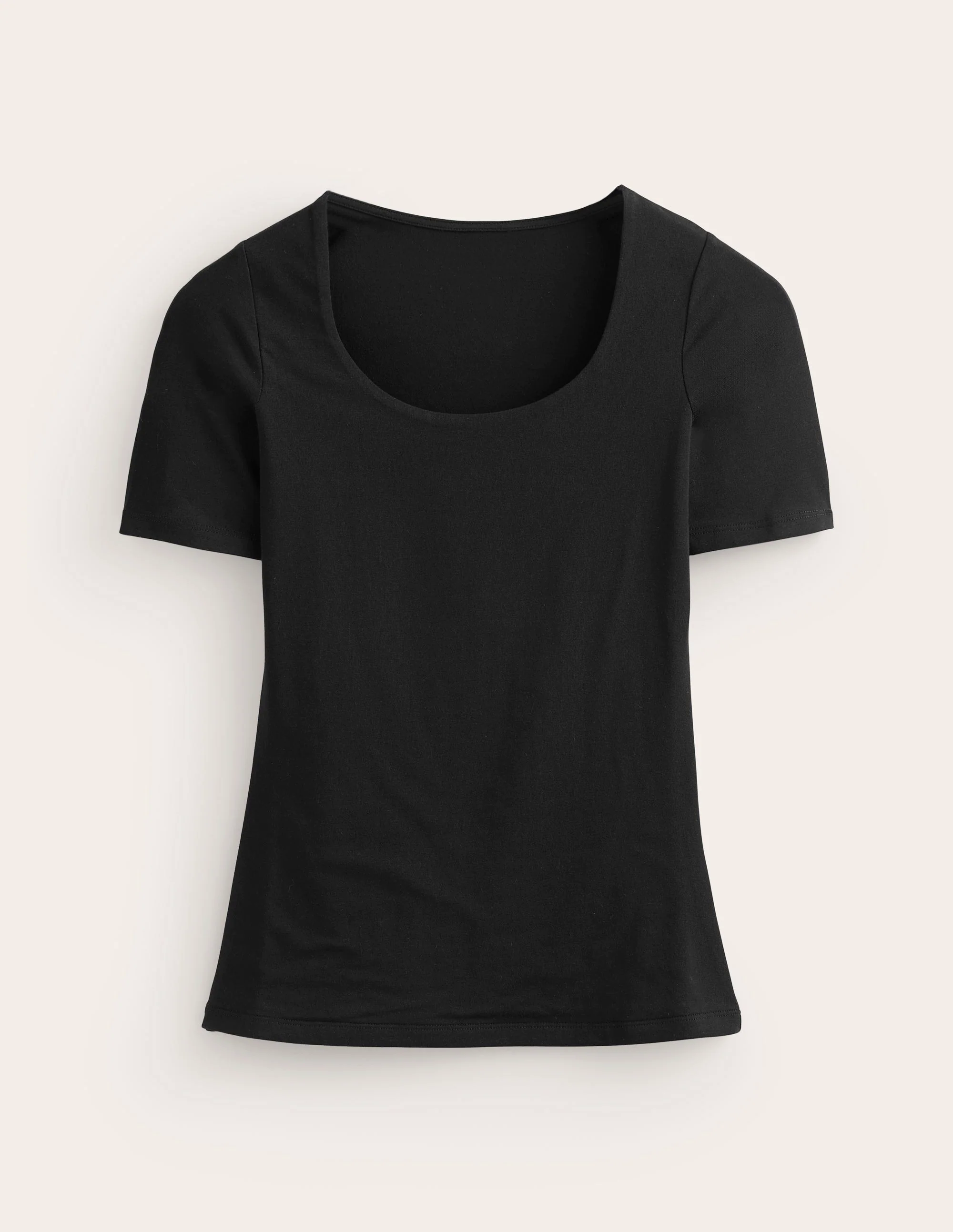 Double Layer Scoop T-shirt-Black